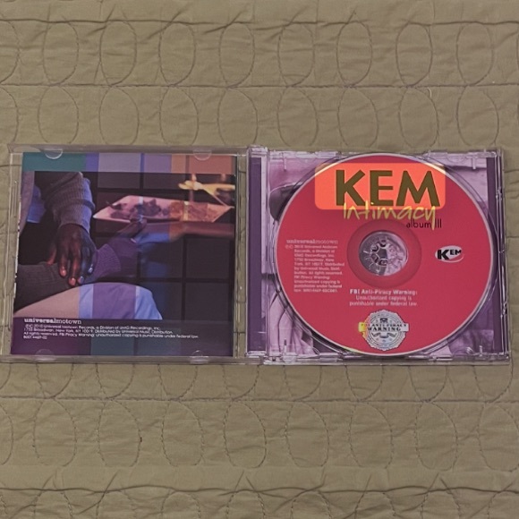 Kem Intimacy, Album III This CD was Released in 2010, Kem’s 1st Album in 5 years - Picture 3 of 5